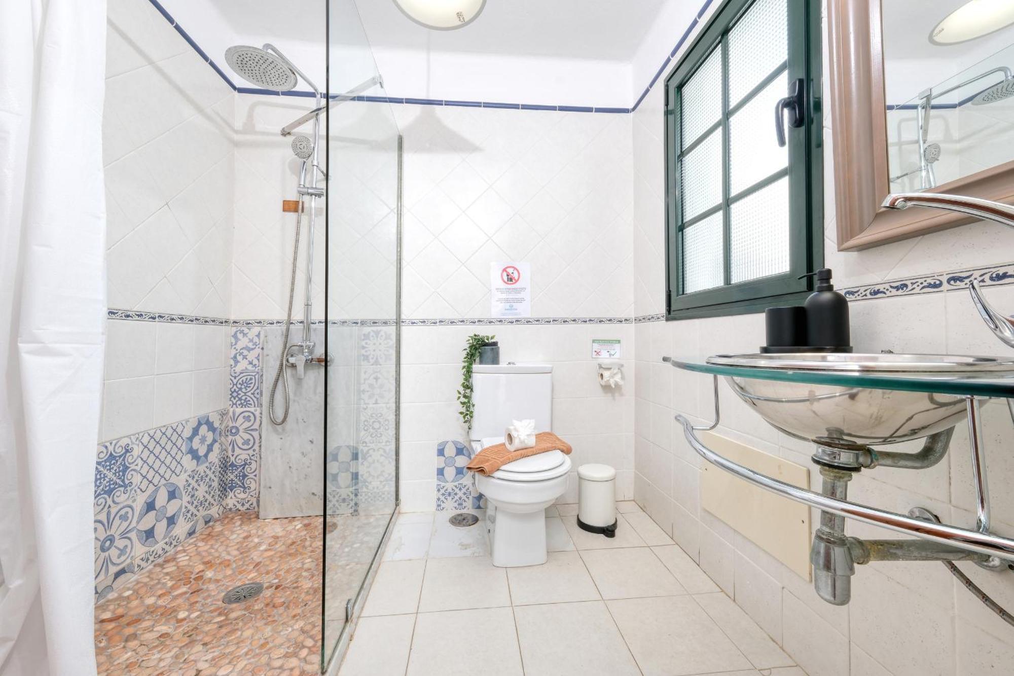 Casa Hibiscus - Shared Pool - Close To Seafront Promenade Пунта-де-Мухерес Экстерьер фото