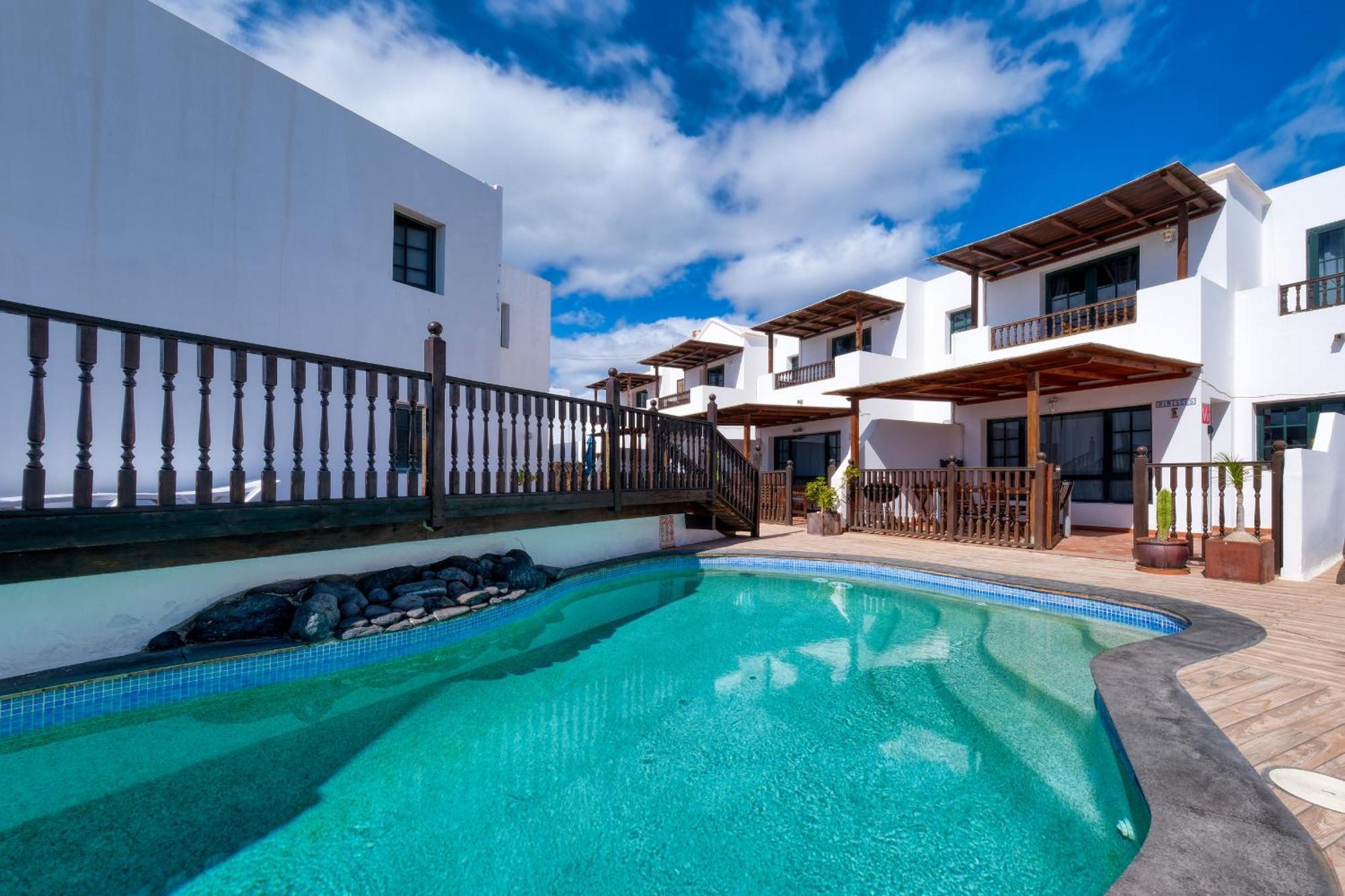 Casa Hibiscus - Shared Pool - Close To Seafront Promenade Пунта-де-Мухерес Экстерьер фото